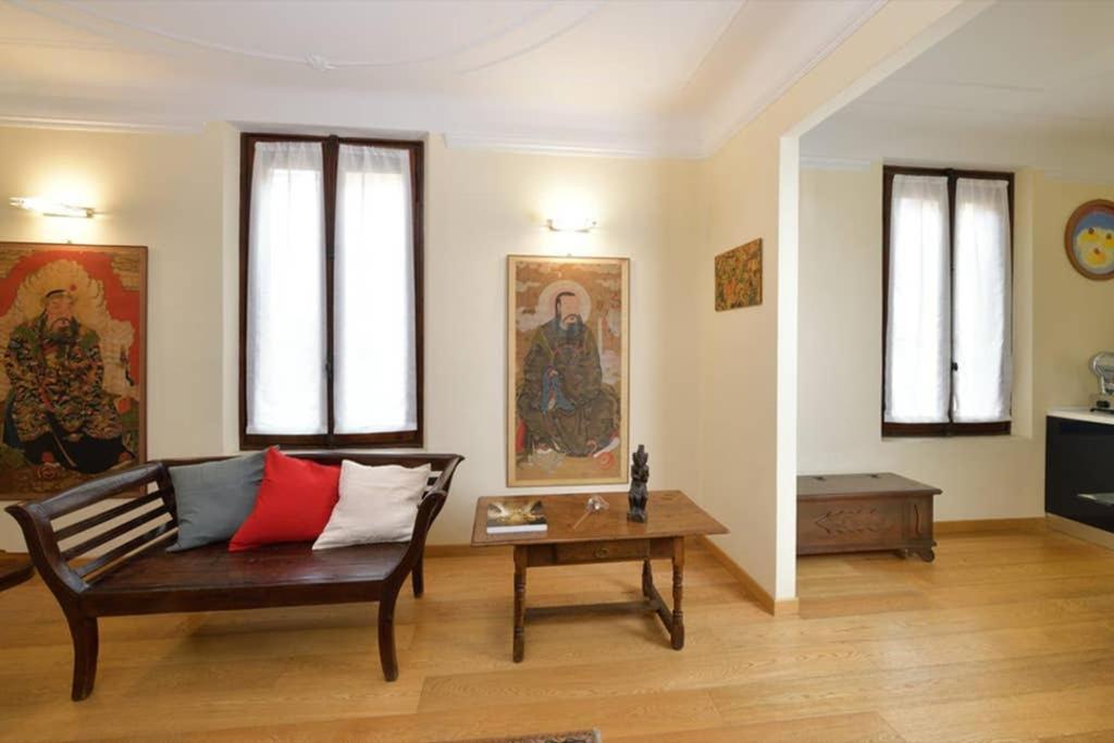 C-Rooms, Residenza Correggio Парма Екстериор снимка